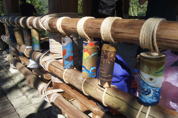 嘉義阿里山。愛上珈雅瑪 茶山部落工作假期 x 人生第一座涼亭彩繪、竹筒雕刻