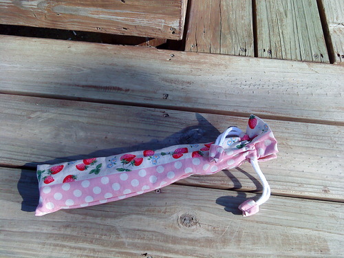 粉紅草莓直笛束口袋
