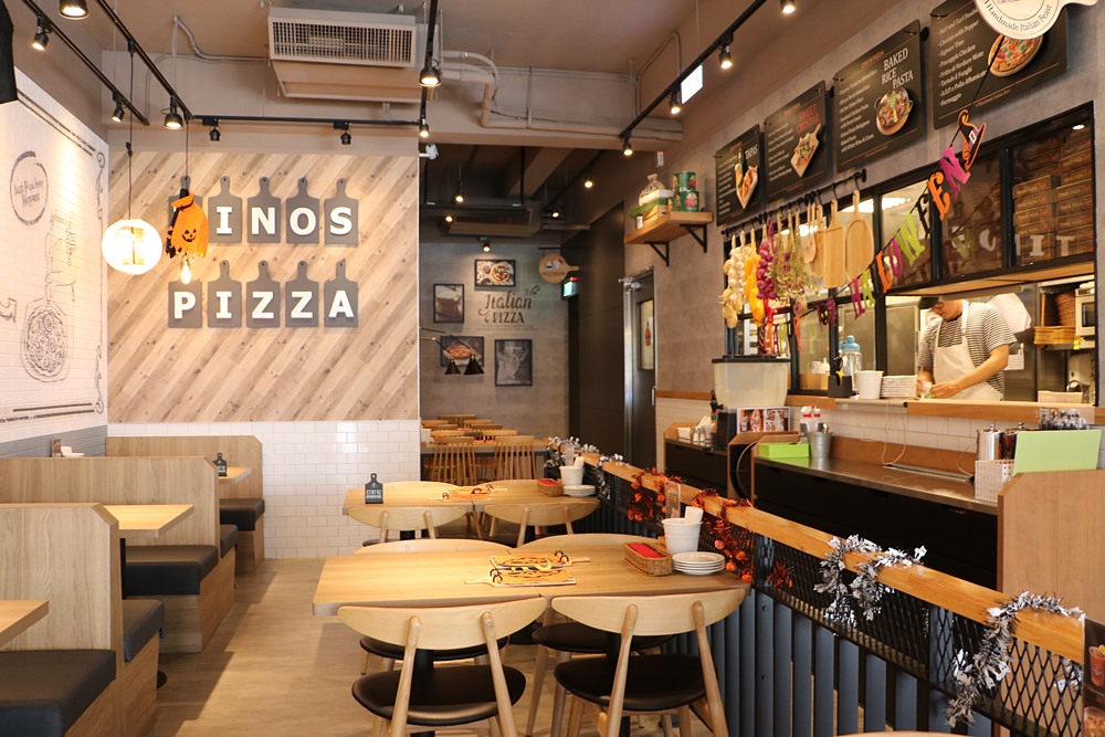 台南。Tino's Pizza Café 堤諾比薩-台南崇學店，創意披薩、綜合莓果甜星比薩