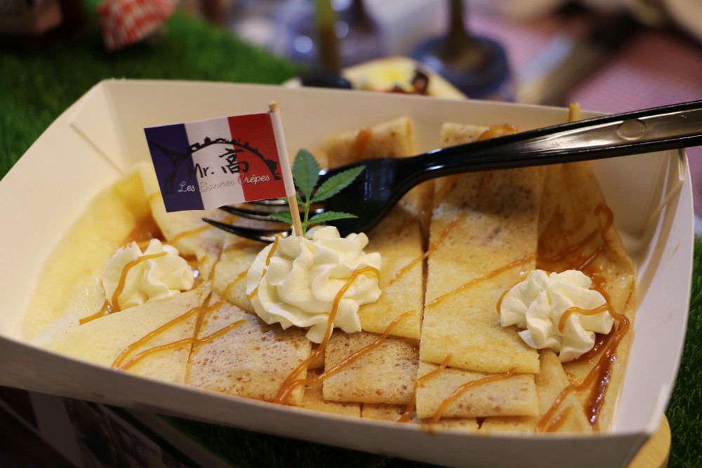 瑞豐夜市美食。Les Bonnes Crêpes 法式千層蛋糕，彩虹千層蛋糕、法式薄餅、米奇造型 法式手工馬卡龍 x 法國人開的店
