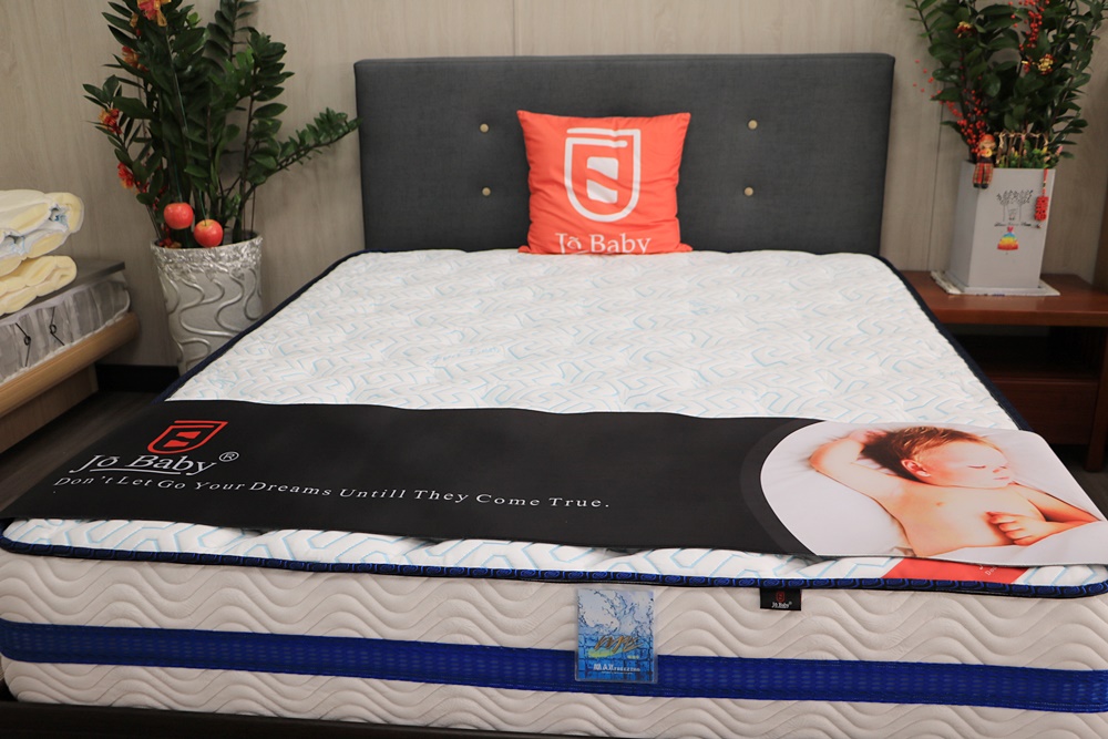 高雄床墊推薦。舒柔名床床墊客製化工廠 岡山門市，工廠直營最舒適好床、平價價格享受世界名床的高品質
