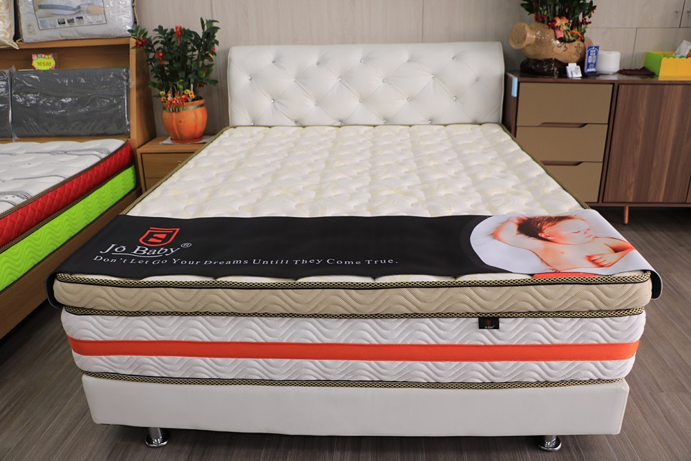 高雄床墊推薦。舒柔名床床墊客製化工廠 岡山門市，工廠直營最舒適好床、平價價格享受世界名床的高品質