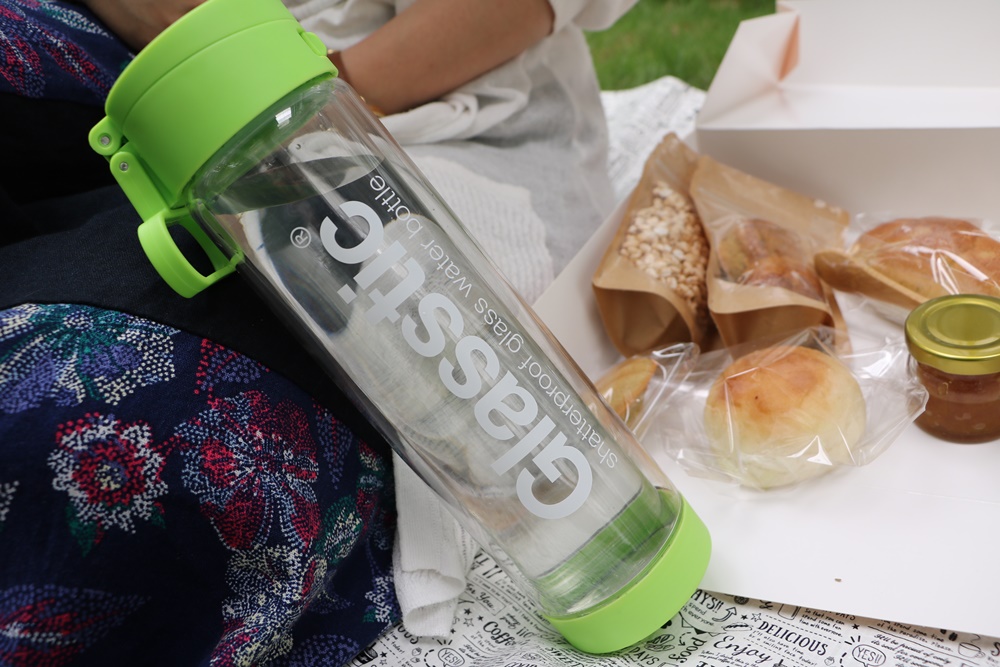 好物分享。 Glasstic 玻璃水瓶 泡茶杯，美國運動 喝茶族愛用水瓶、雙層隔空設計