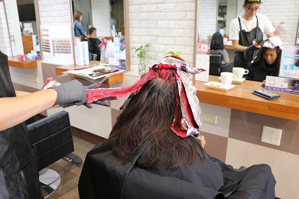 Wei hair salon - 快樂的過每一天