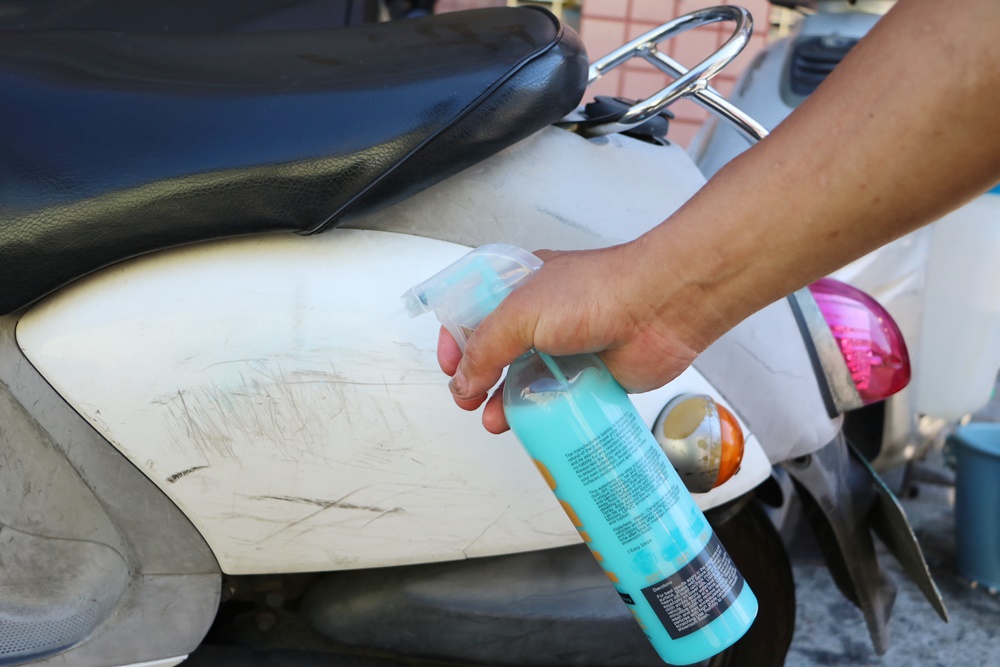 宅配。Fujiwax清潔蠟 微纖維擦拭布 汽車美容打蠟 洗車用品