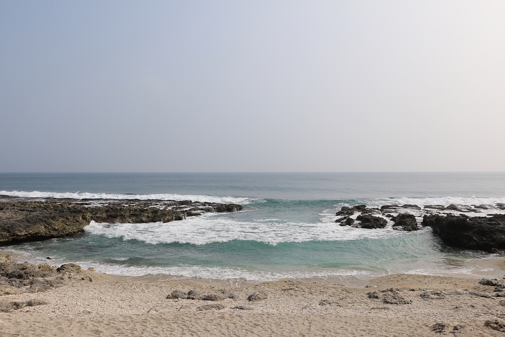 小琉球網美景點。網美老木、厚石魚澳神秘沙灘、龍蝦洞 小琉球3個最Chill的景點 超夢幻打卡秘境