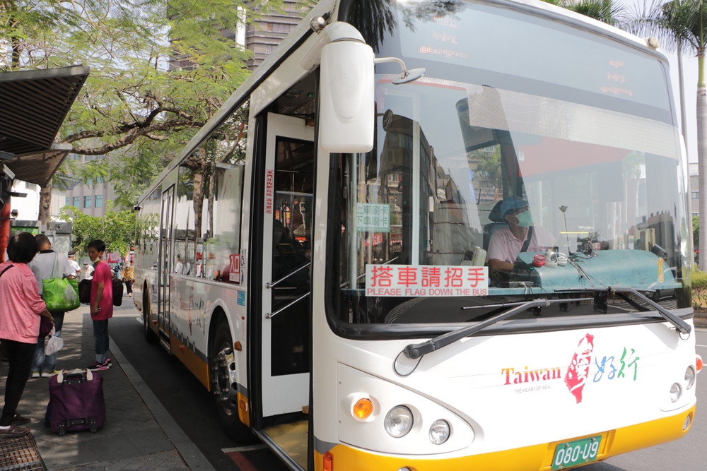 台灣好行觀光巴士。99安平台江線 串連安平、七股 暢遊台江秘境 府城自然風光