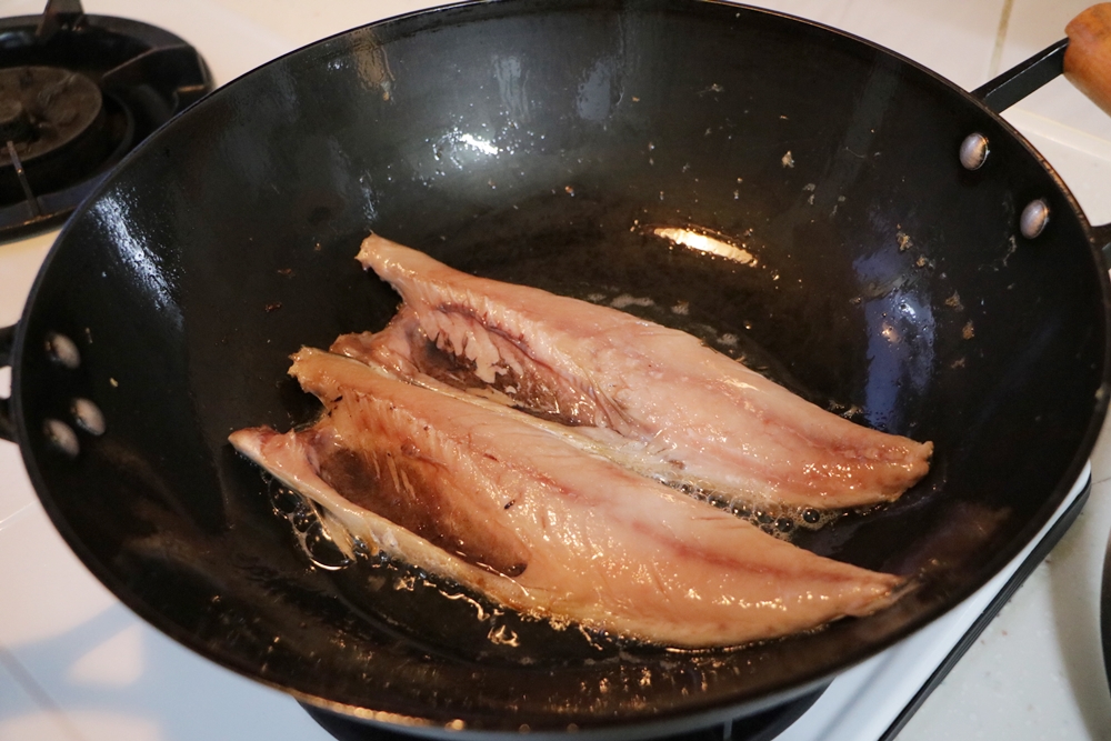 食譜。簡單料理4道鯖魚料理 x 超級下飯 香煎鯖魚、西京燒鯖魚、鯖魚炒飯、照燒鯖魚