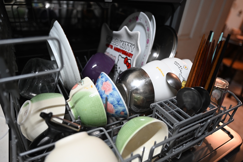 開箱。禾聯洗碗機 六人份熱風循環洗碗機 獨立熱風烘乾模式、UV殺菌燈、360度上下雙噴洗臂