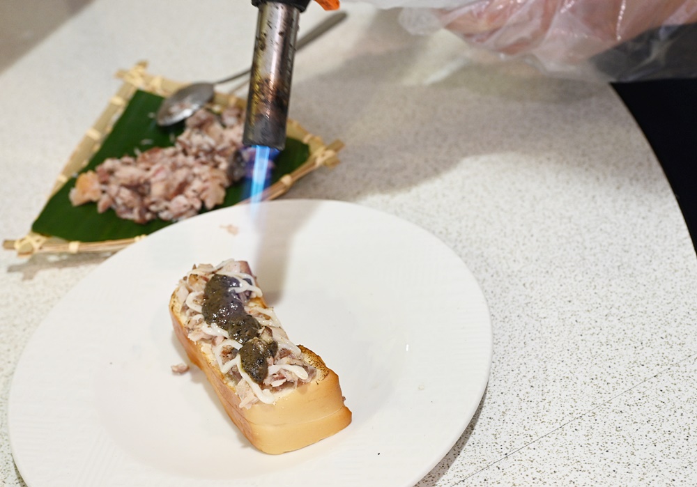 烏來一日遊。加納富魚食坊(內洞美食) 烏來山林料理廚房課程、苦花魚一夜干、舒肥鱘龍魚佐馬告鱘龍魚肝醬！