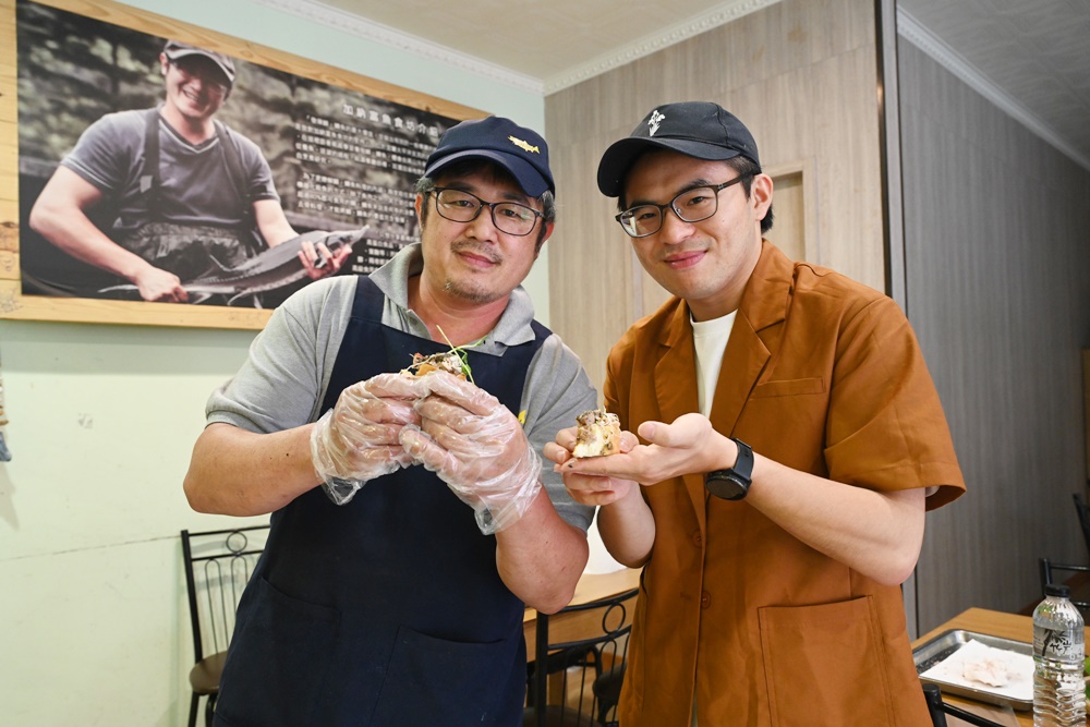 烏來一日遊。加納富魚食坊(內洞美食) 烏來山林料理廚房課程、苦花魚一夜干、舒肥鱘龍魚佐馬告鱘龍魚肝醬！