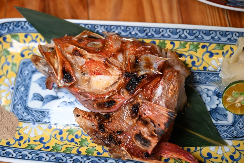 台北。建一食堂 預約制 日式無菜單料理 現撈美味、豪華澎派 招待好友美食推薦！台北聚餐推薦！