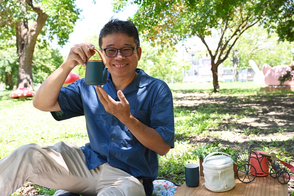 茶具旅行組推薦。Eilong宜龍茶器 風靡革履獨享布包旅行組／精品茶具／瓷壺泡茶