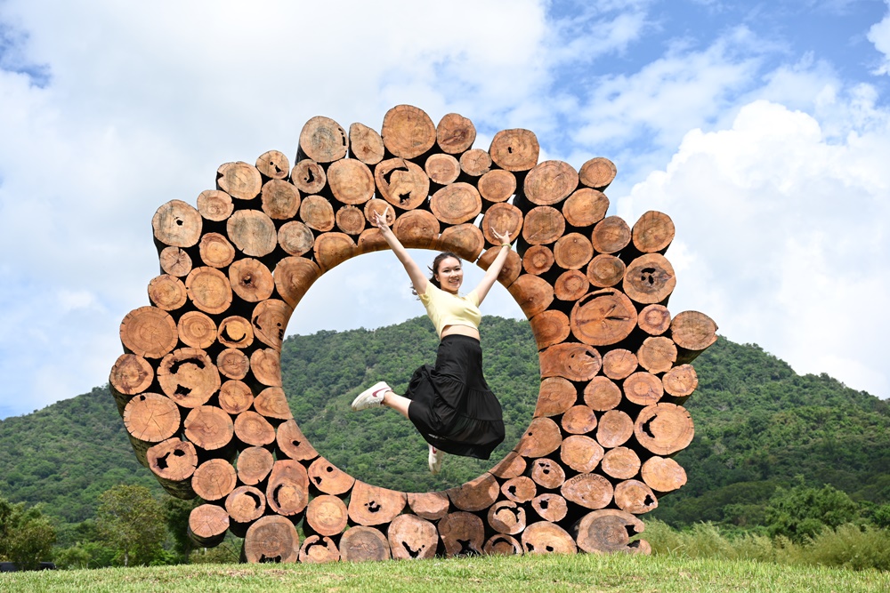 花蓮二日遊。六十石山金針花季 忘憂大地感謝祭 交通管制、最新花況、二日遊景點推薦！