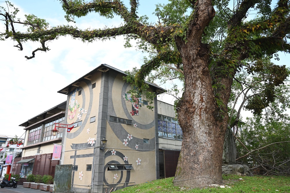 花蓮。吉安好客藝術村 吉野神社遺址、石燈籠遺址！