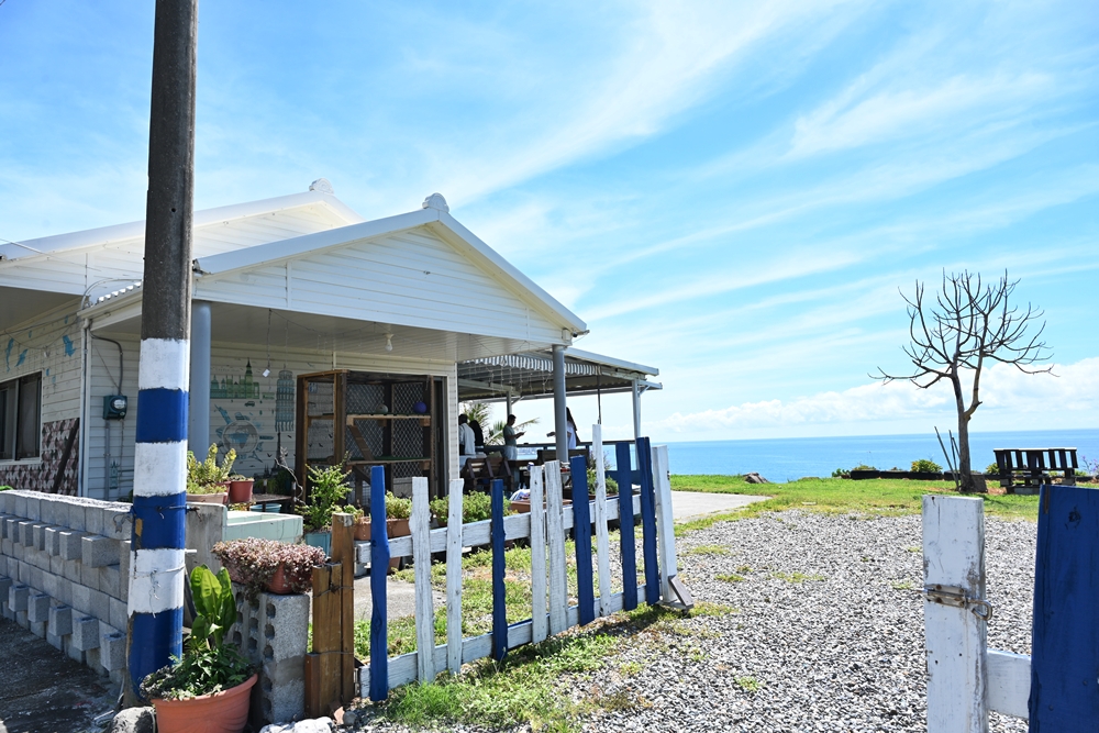 台東景觀餐廳。里漾海景早午餐 絕美台東藍、無敵海景盡收眼底！台東部落食尚推薦！