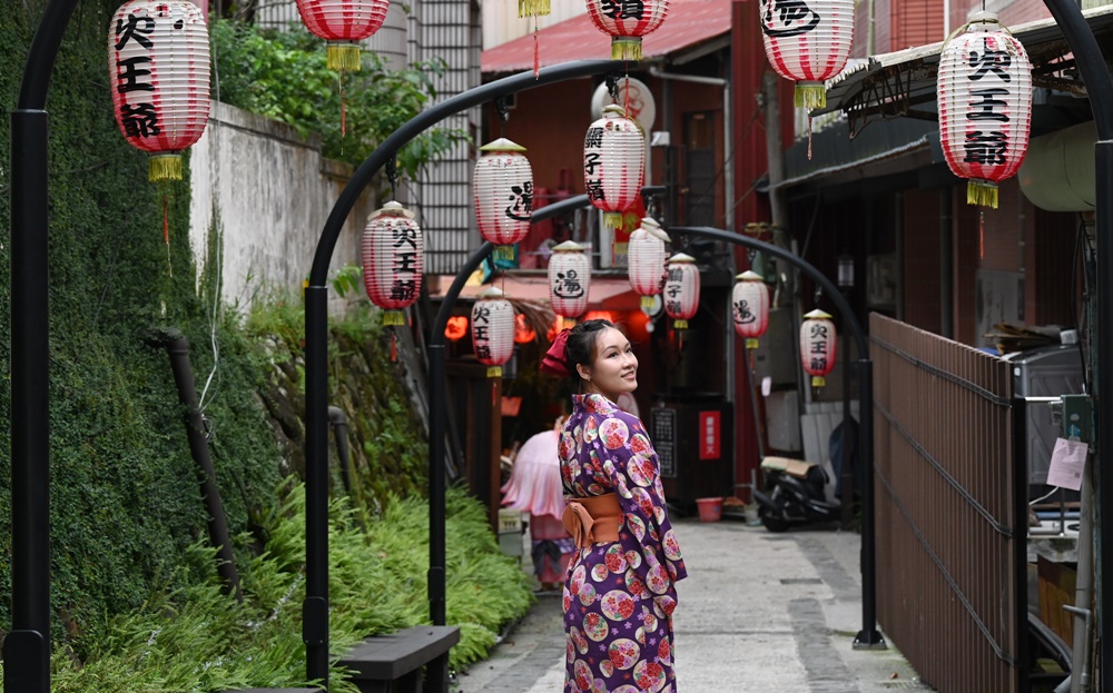 台南關子嶺二日遊。不動明王夜祭巡行 2024關子嶺溫泉美食節 全台唯一的泥漿溫泉、關子嶺老街、住宿、美食推薦！