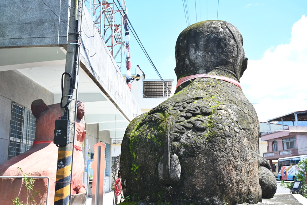 屏北一日遊。原民部落探索之旅、認識屏東可可、安坡部落DIY古早味童玩趕鳥器、葉子還可以手編做耳環喔！