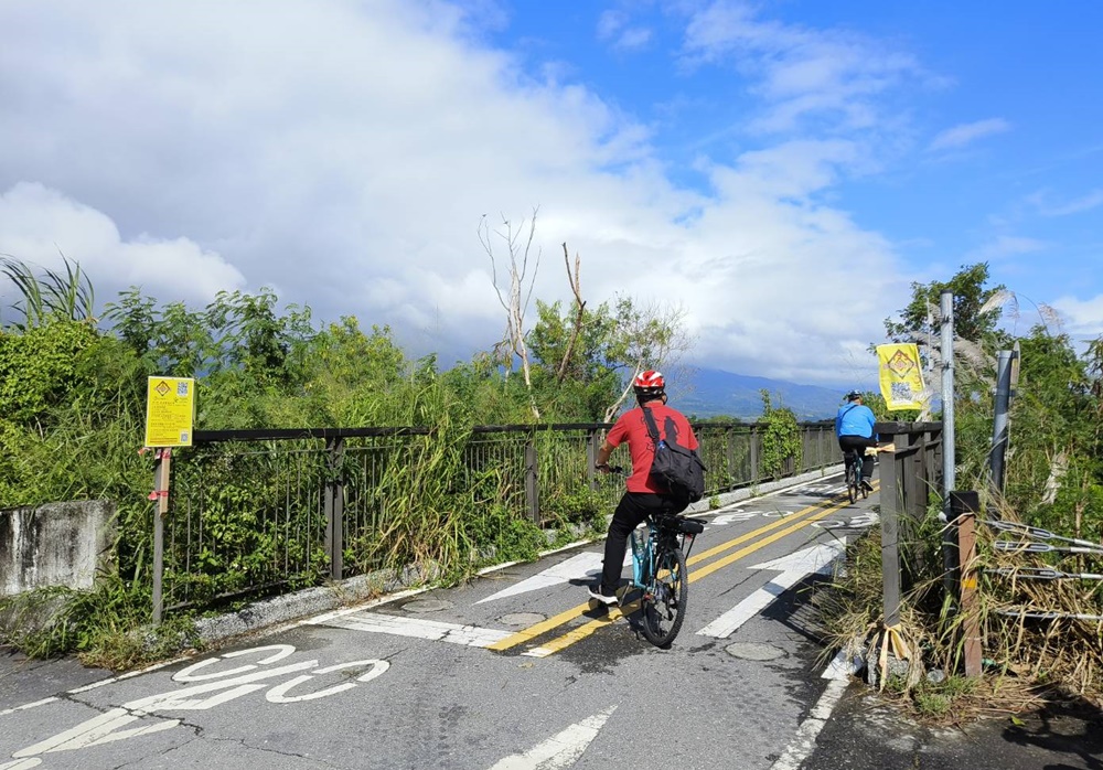 花蓮三天兩夜旅遊推薦。兩泉騎美低碳旅遊 一次暢遊花蓮瑞穗 玉里安通溫泉、193縣道、花蓮美食、景點！