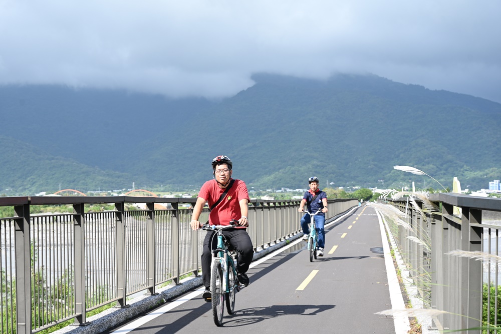 花蓮三天兩夜旅遊推薦。兩泉騎美低碳旅遊 一次暢遊花蓮瑞穗 玉里安通溫泉、193縣道、花蓮美食、景點！