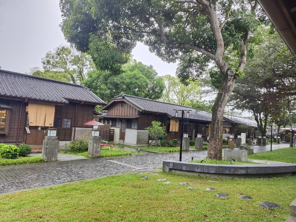 花蓮三天兩夜旅遊推薦。兩泉騎美低碳旅遊 一次暢遊花蓮瑞穗 玉里安通溫泉、193縣道、花蓮美食、景點！