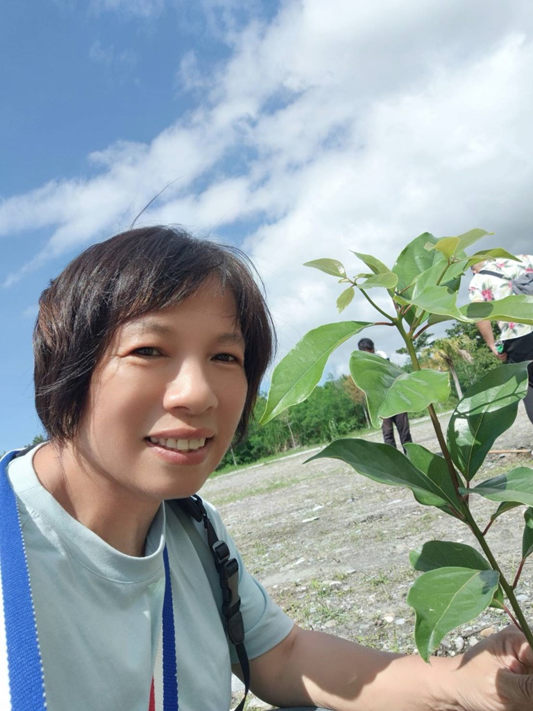 花蓮旅遊。理想植樹 ESG零碳旅遊 種樹造林愛地球！ 種下自己在花蓮第一顆樹！