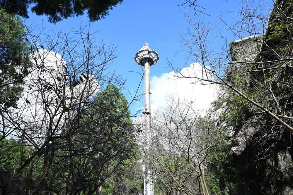 南投一日遊。九族文化村 部落花季-秋之盛典 搭山豬纜車鳥瞰日月潭湖光山色！