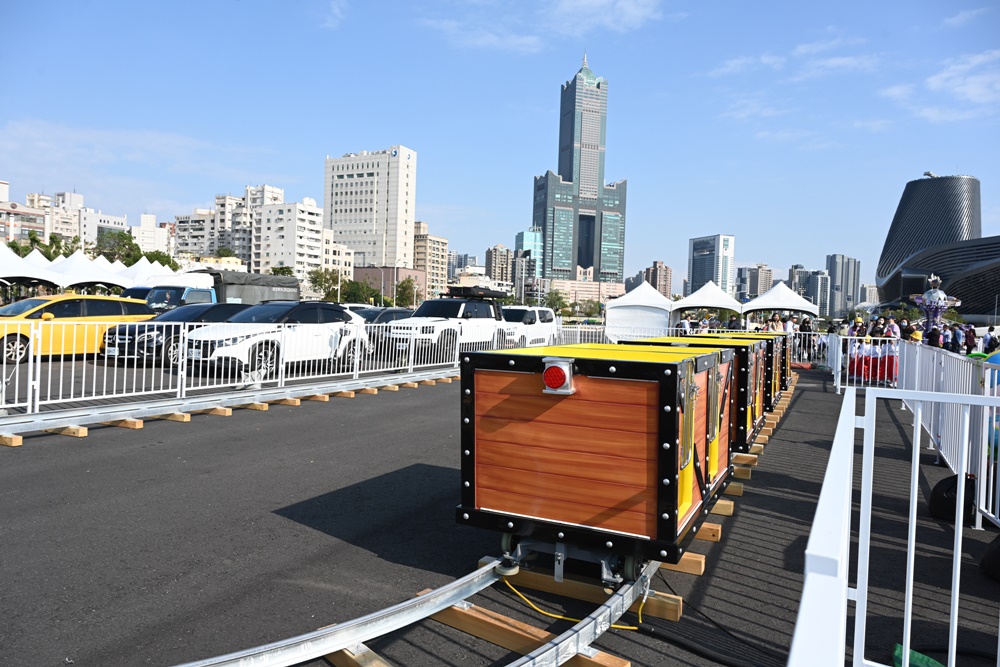 高雄春節好好玩。2025高雄冬日遊樂園 即日起至2月16日憑「遊園券」免費暢玩遊樂設施！