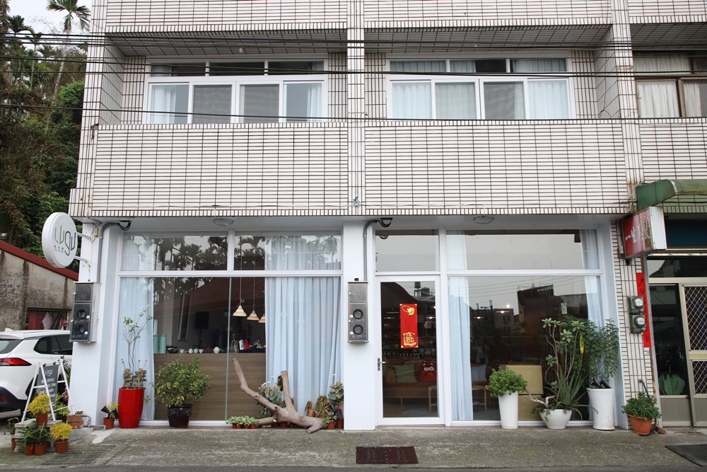 南投二日遊。南投鹿谷賞螢趣、品嘗在地美食、炸蟋蟀、苦茶油拌飯、DIY玩點茶、Q茶球、南投住宿推薦! 南投二日遊。南投鹿谷賞螢趣、品嘗在地美食、炸蟋蟀、苦茶油拌飯、DIY玩點茶、Q茶球、南投住宿推薦!