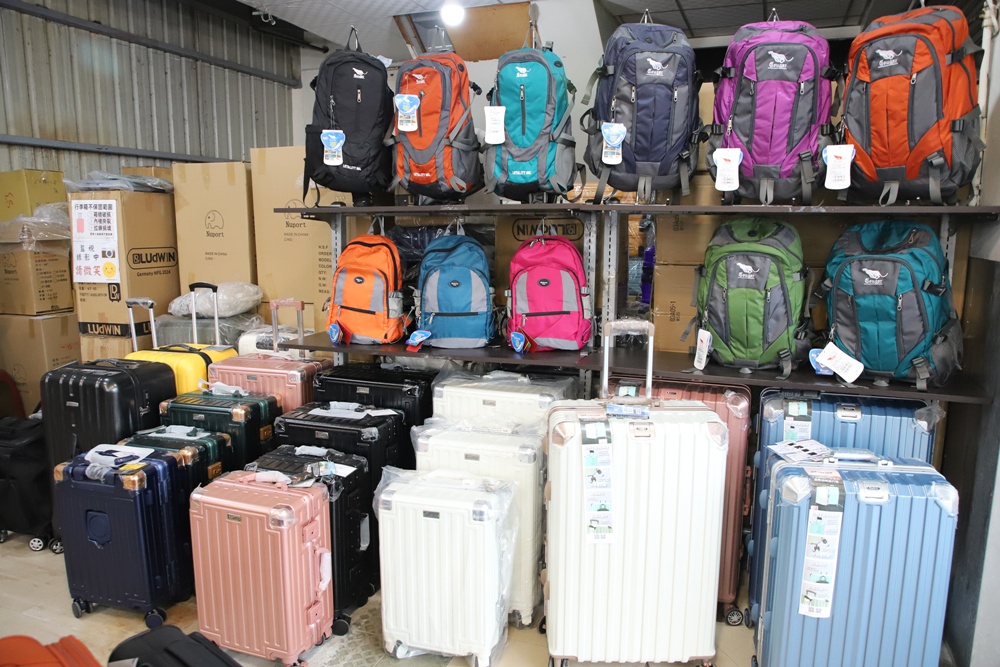 台南永康行李箱特賣會。JOHOYA禾雅行動館 工廠直營 全館$990元起!知名品牌行李箱6折起、NUMANNI 美式十字軍、金安德森 5折起! 台南永康行李箱特賣會。JOHOYA禾雅行動館 工廠直營 全館$990元起!知名品牌行李箱6折起、NUMANNI 美式十字軍、金安德森 5折起!
