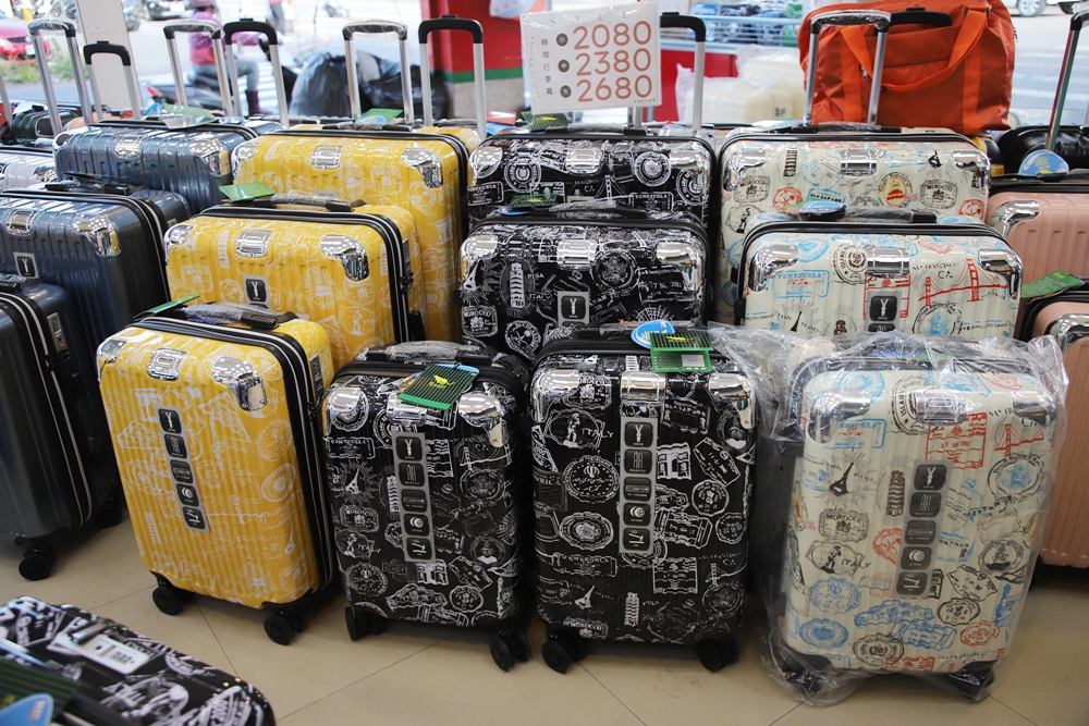 台南永康行李箱特賣會。JOHOYA禾雅行動館 工廠直營 全館$990元起!知名品牌行李箱6折起、NUMANNI 美式十字軍、金安德森 5折起! 台南永康行李箱特賣會。JOHOYA禾雅行動館 工廠直營 全館$990元起!知名品牌行李箱6折起、NUMANNI 美式十字軍、金安德森 5折起!