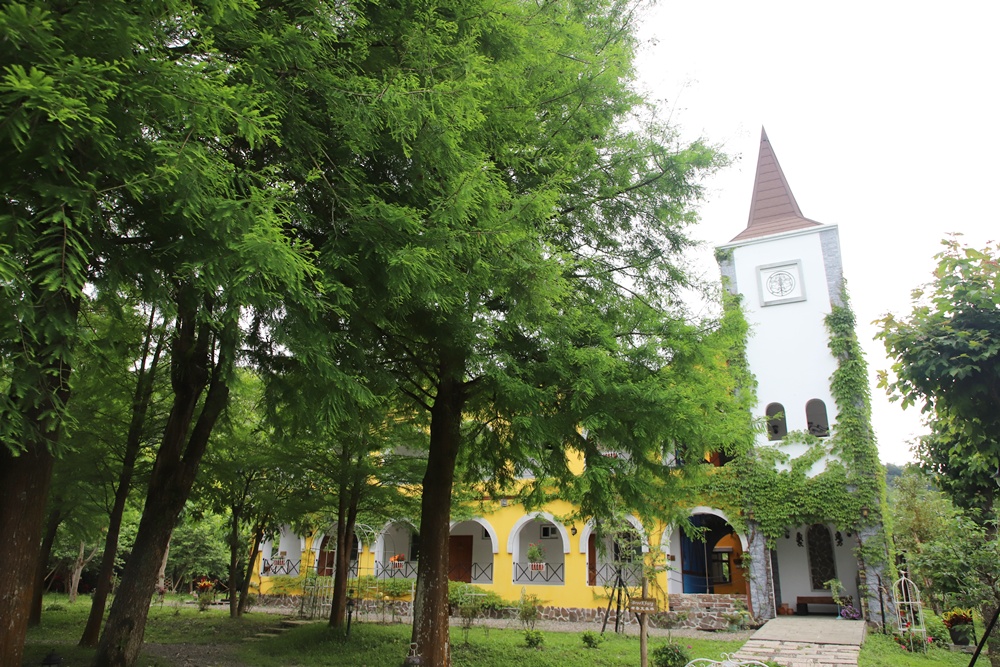 宜蘭員山民宿推薦。布魯克森林 BrooKburg 一秒讓你走進歐洲小鎮！