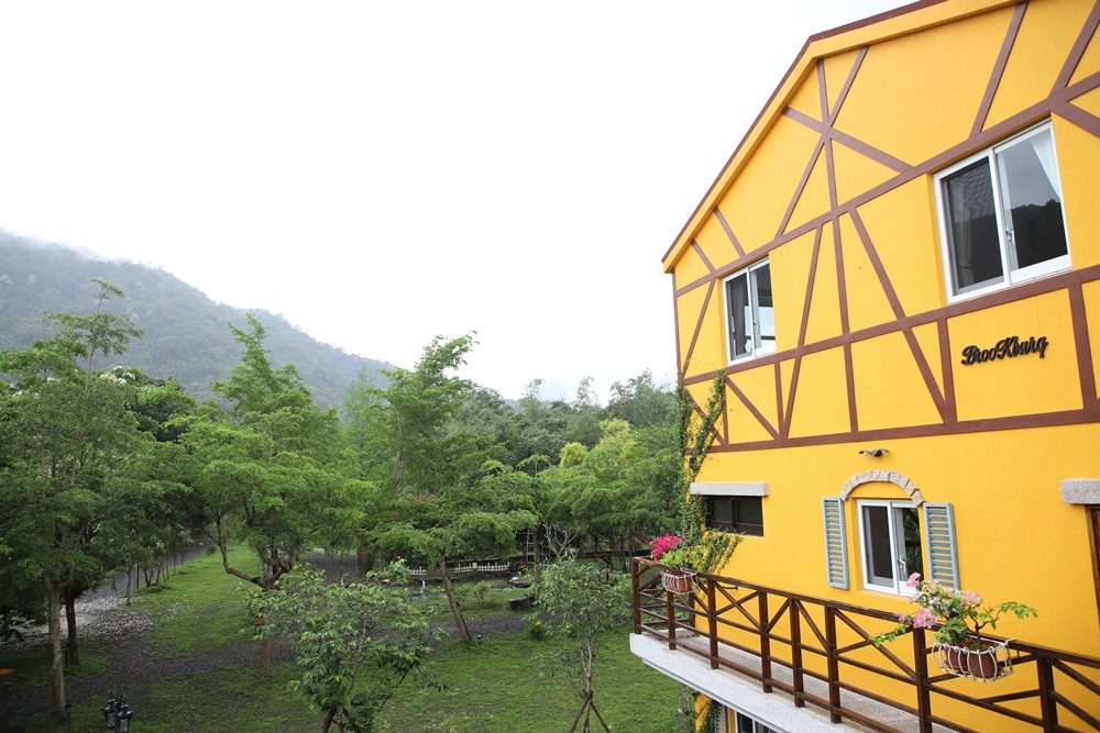 宜蘭員山民宿推薦。布魯克森林 BrooKburg 一秒讓你走進歐洲小鎮！