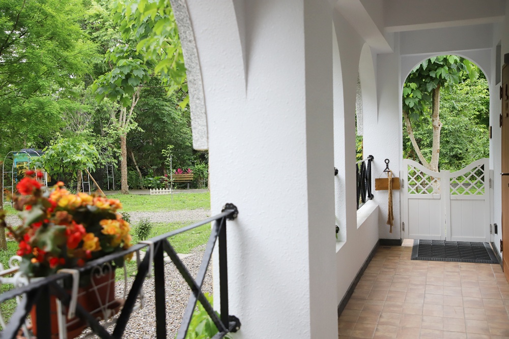 宜蘭員山民宿推薦。布魯克森林 BrooKburg 一秒讓你走進歐洲小鎮！