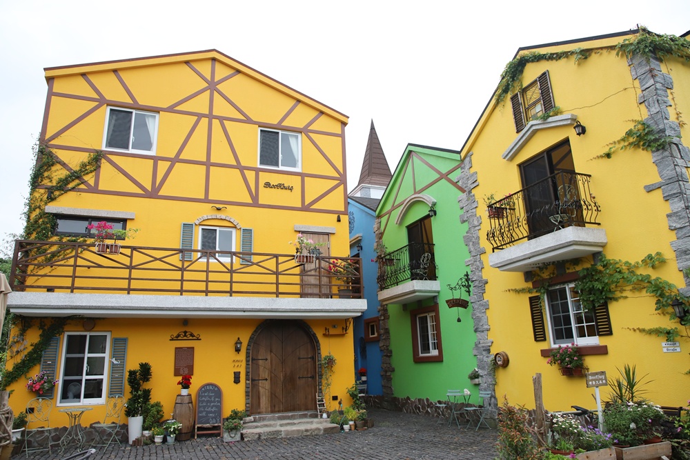 宜蘭員山民宿推薦。布魯克森林 BrooKburg 一秒讓你走進歐洲小鎮！