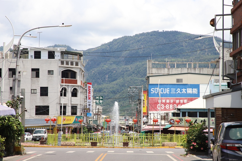 花東旅遊。山嵐號 花東縱谷旬味觀光列車 票價、行駛路線、山海宴餐盒、和菓子甜點! 花東旅遊。山嵐號 花東縱谷旬味觀光列車 票價、行駛路線、山海宴餐盒、和菓子甜點!