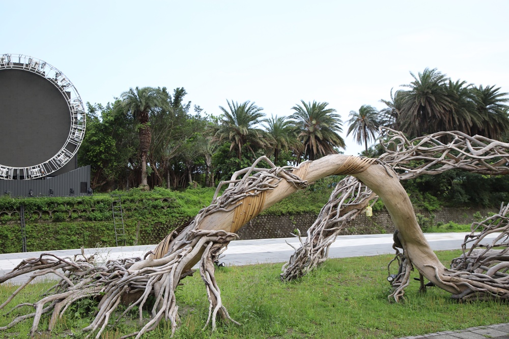 花蓮旅遊。太平洋公園(花蓮南濱公園) 海是愛花蓮-漂流木藝術節! 花蓮旅遊。太平洋公園(花蓮南濱公園) 海是愛花蓮-漂流木藝術節!