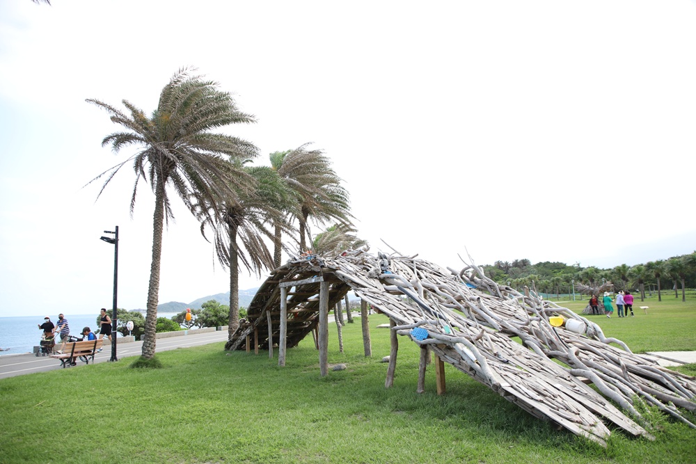 花蓮旅遊。太平洋公園(花蓮南濱公園) 海是愛花蓮-漂流木藝術節! 花蓮旅遊。太平洋公園(花蓮南濱公園) 海是愛花蓮-漂流木藝術節!