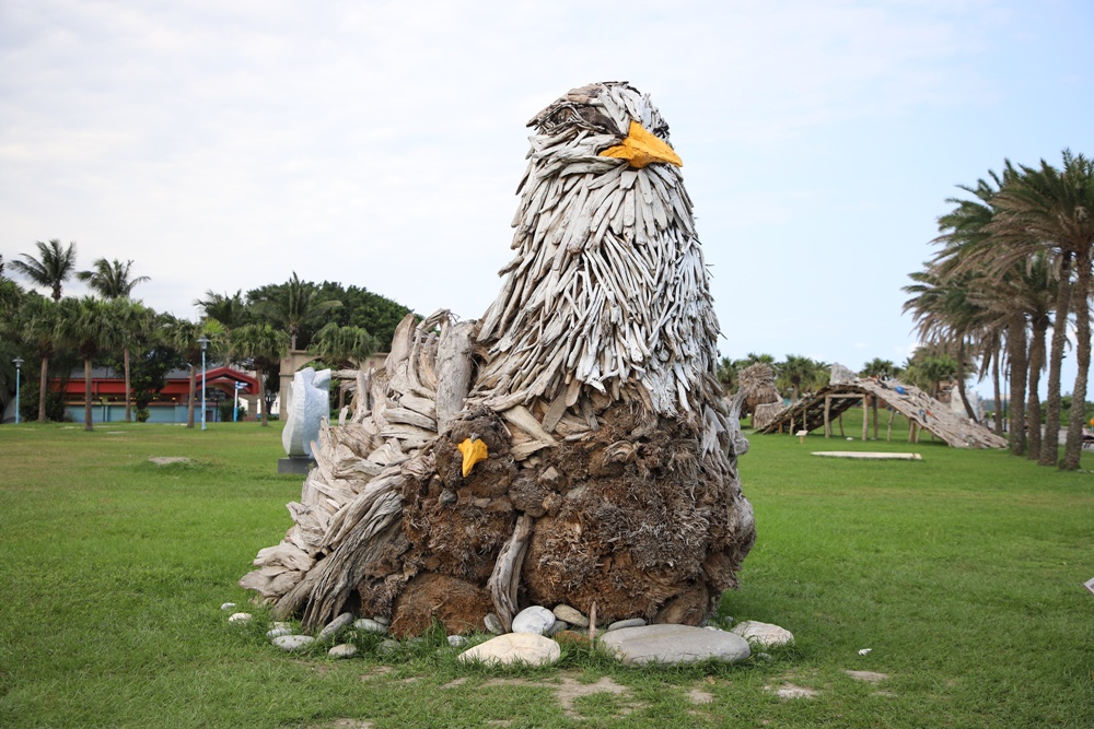 花蓮旅遊。太平洋公園(花蓮南濱公園) 海是愛花蓮-漂流木藝術節! 花蓮旅遊。太平洋公園(花蓮南濱公園) 海是愛花蓮-漂流木藝術節!