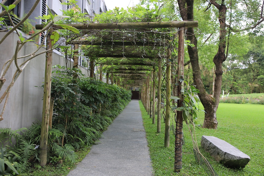 花蓮住宿推薦。秧悦美地度假酒店 香草花園villa酒店、有機香草蒸氣浴室、瑜珈運動、一泊二食！