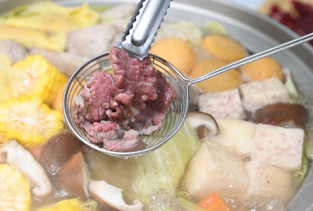 台南美食。森之牛溫體牛肉火鍋、牛肉湯、腱子肉、盡磅上等牛肉、台南牛肉火鍋推薦! 台南美食。森之牛溫體牛肉火鍋、牛肉湯、腱子肉、盡磅上等牛肉、台南牛肉火鍋推薦!