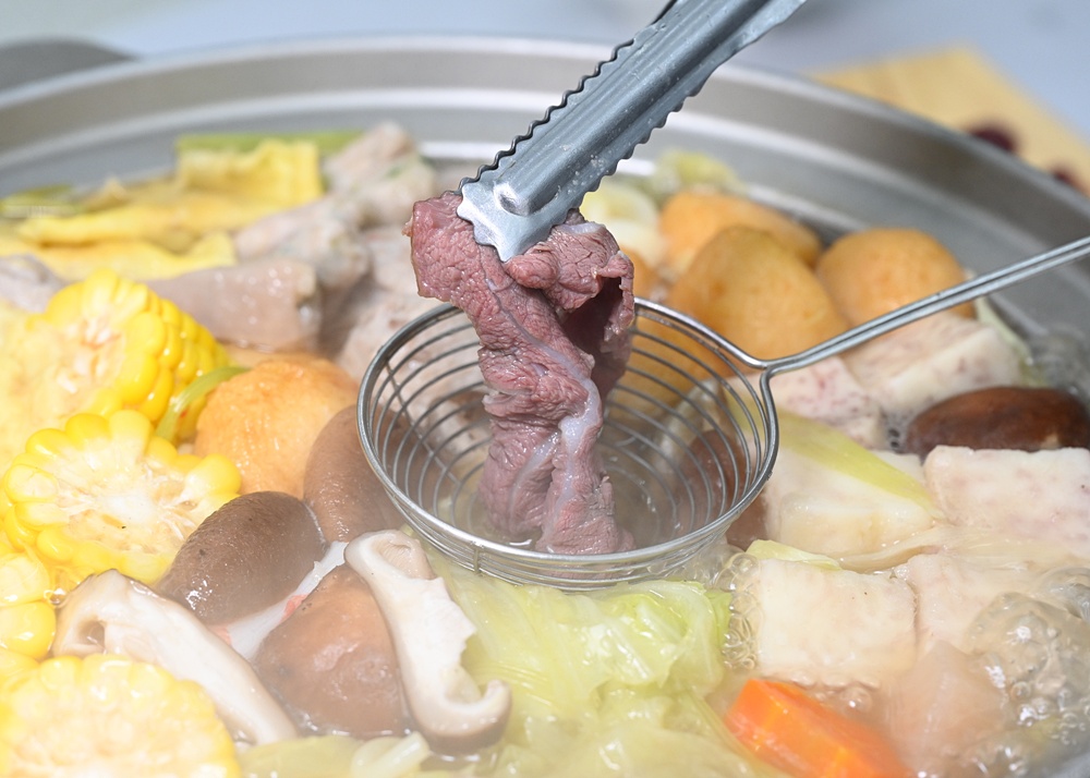 台南美食。森之牛溫體牛肉火鍋、牛肉湯、腱子肉、盡磅上等牛肉、台南牛肉火鍋推薦! 台南美食。森之牛溫體牛肉火鍋、牛肉湯、腱子肉、盡磅上等牛肉、台南牛肉火鍋推薦!