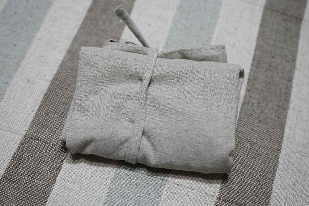 宅配。KK JuteBag 潮麻包 環保袋、購物包、托特包、側背包、台灣原創設計! 宅配。KK JuteBag 潮麻包 環保袋、購物包、托特包、側背包、台灣原創設計!