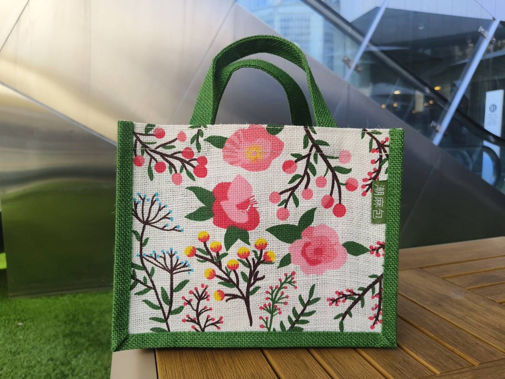 宅配。KK JuteBag 潮麻包 環保袋、購物包、托特包、側背包、台灣原創設計! 宅配。KK JuteBag 潮麻包 環保袋、購物包、托特包、側背包、台灣原創設計!