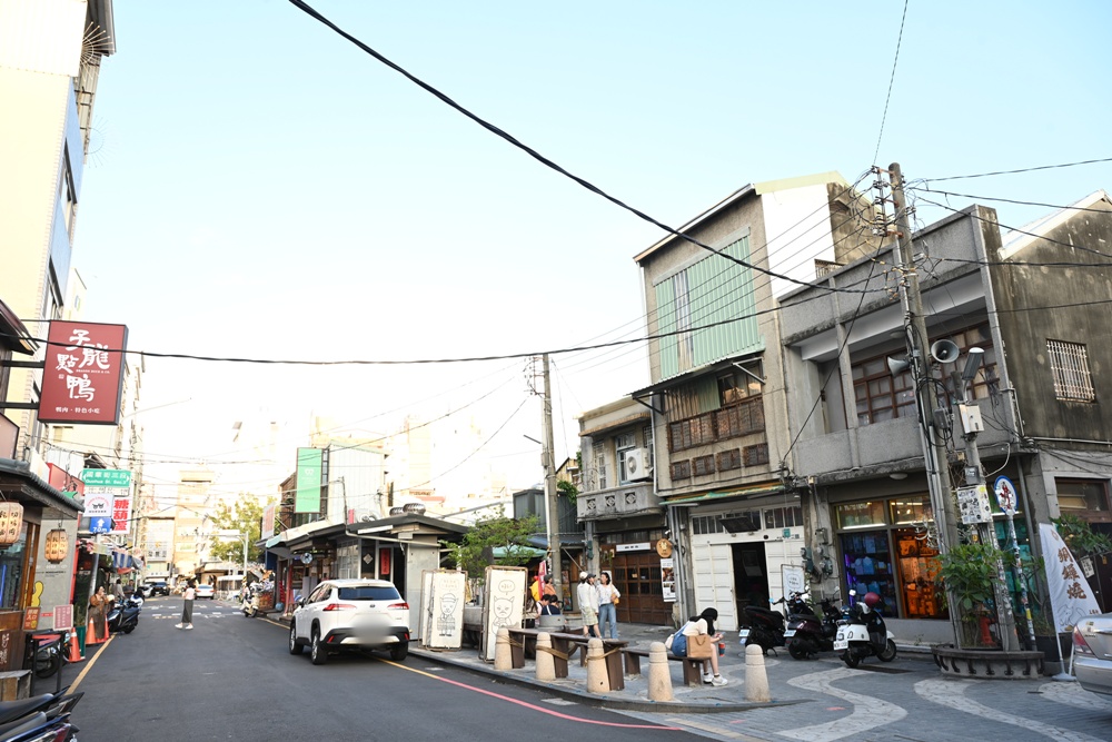 台南住宿推薦。W立方(達布旅) 鄰近正興街、神農街、台南二日遊!BBQ烤肉、麻將桌、16~18人台南包棟民宿推薦! 台南住宿推薦。W立方(達布旅) 鄰近正興街、神農街、台南二日遊!BBQ烤肉、麻將桌、16~18人台南包棟民宿推薦!