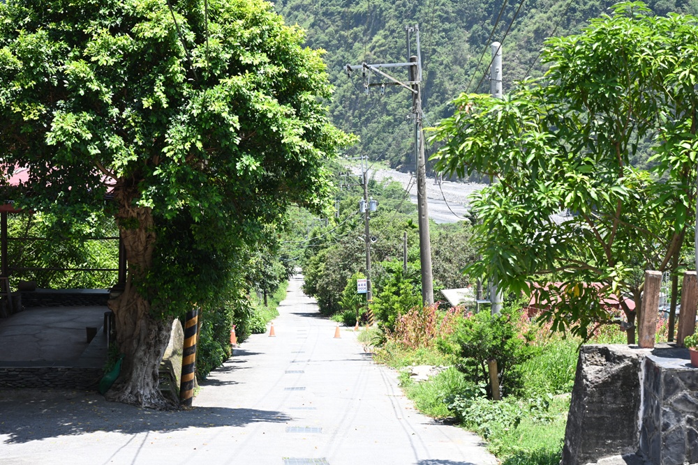 部落深度旅行二日遊。一次玩遍高雄屏東三大部落、萬山部落、大社部落、萬安部落、部落旅遊推薦！