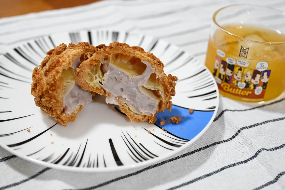 高雄泡芙推薦。小甜园手作甜點店 菠蘿脆皮爆漿泡芙、堅持每天現做、推薦必點珍奶泡芙！