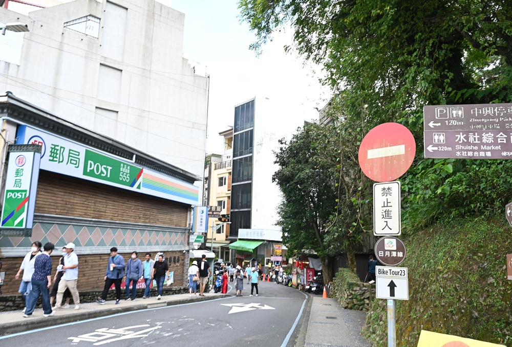 南投一日遊。日月潭電動船 日月潭遊湖、船票、周邊美食、景點推薦！
