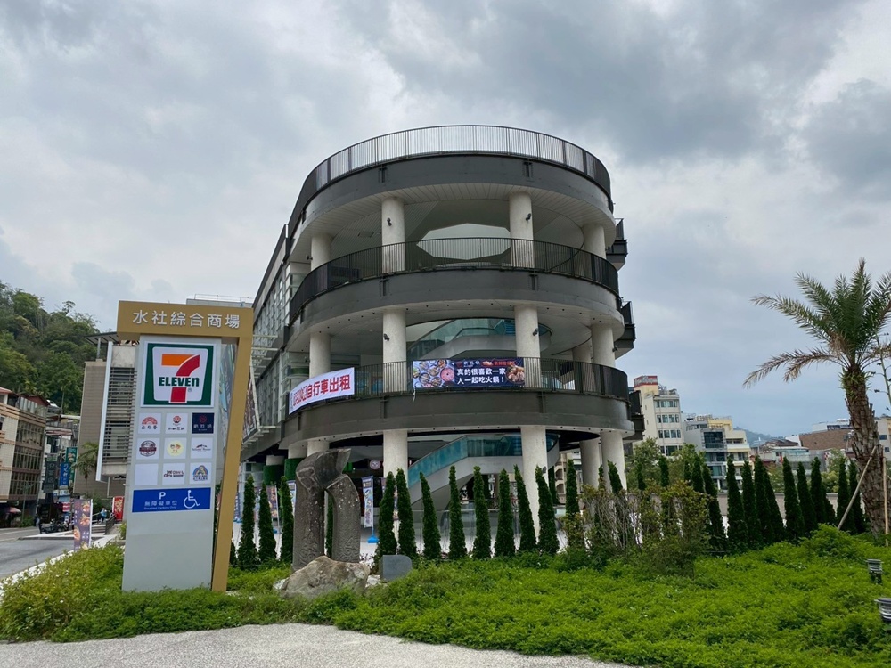 南投一日遊。日月潭電動船 日月潭遊湖、船票、周邊美食、景點推薦！