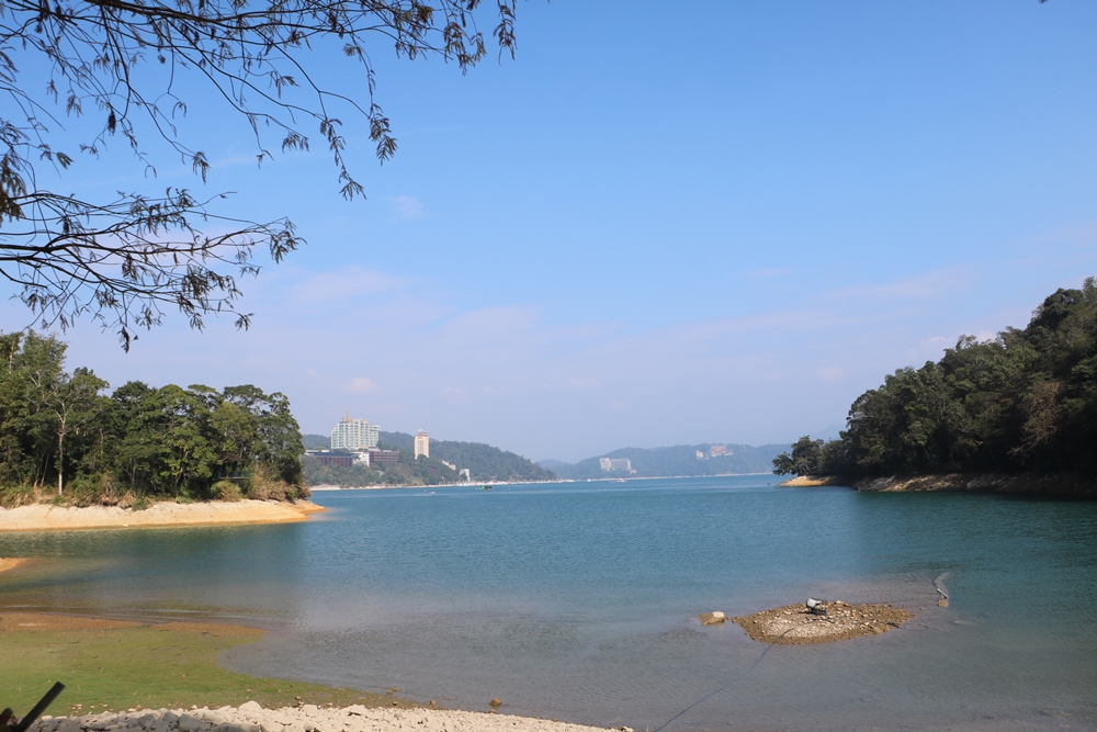 南投一日遊。日月潭電動船 日月潭遊湖、船票、周邊美食、景點推薦！